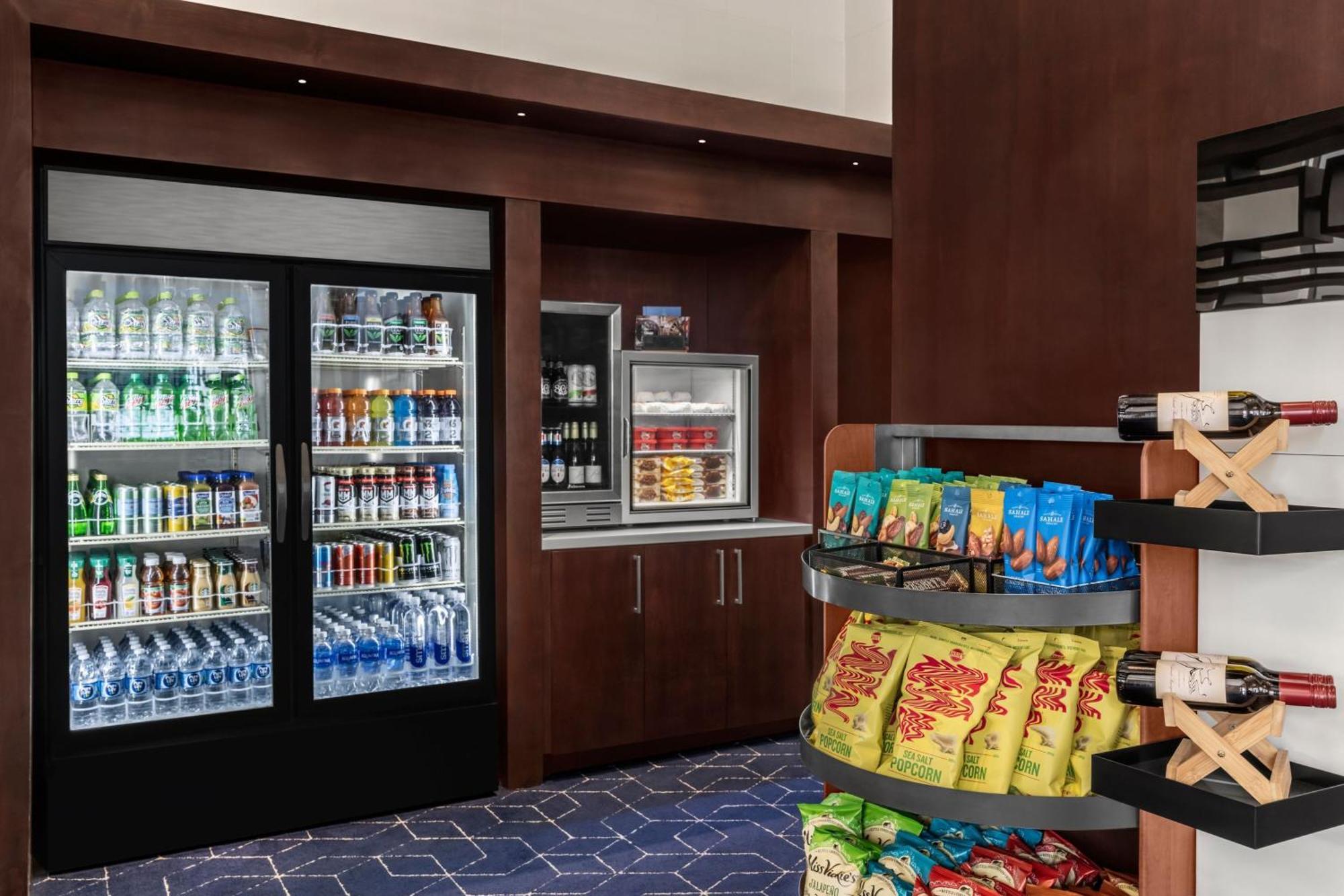 Courtyard By Marriott San Diego Downtown Eksteriør billede